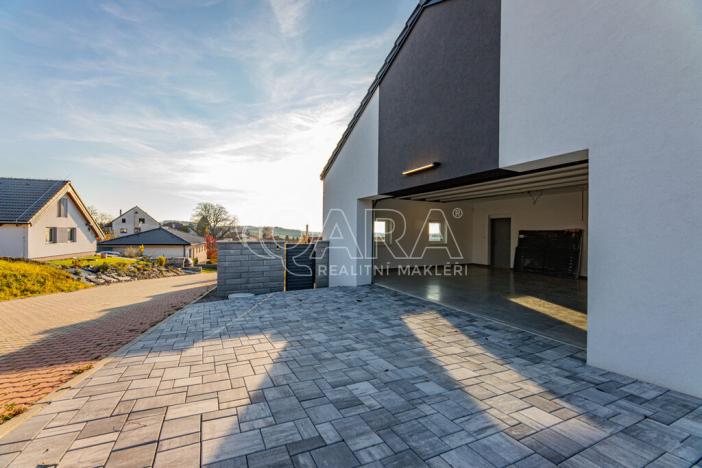 Prodej rodinného domu, Struhařov, 178 m2