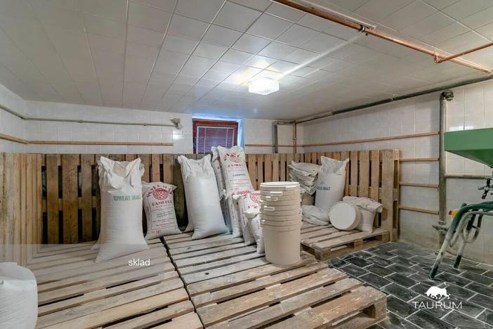 Prodej kanceláře, Rokycany, Sokolská, 413 m2