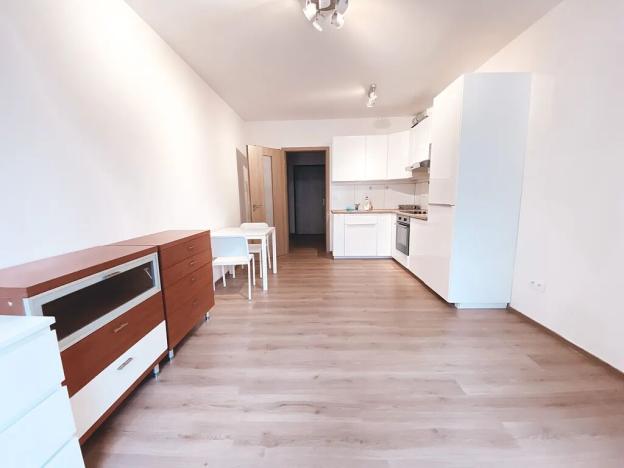 Pronájem bytu 1+kk, Praha - Malešice, Nad úžlabinou, 37 m2