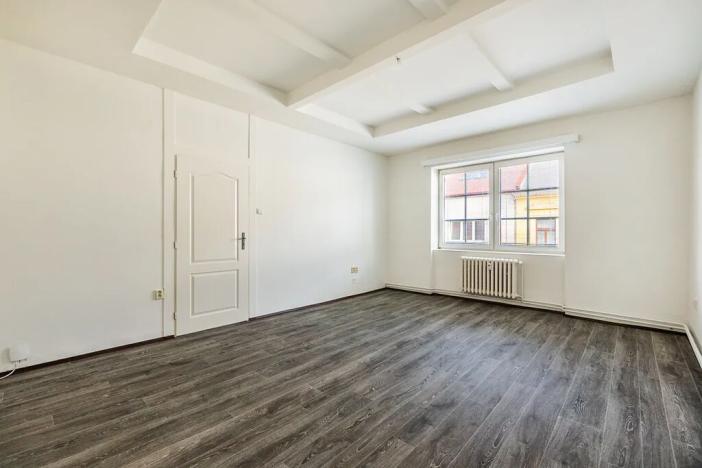 Pronájem bytu 2+1, Teplice, Zemská, 64 m2