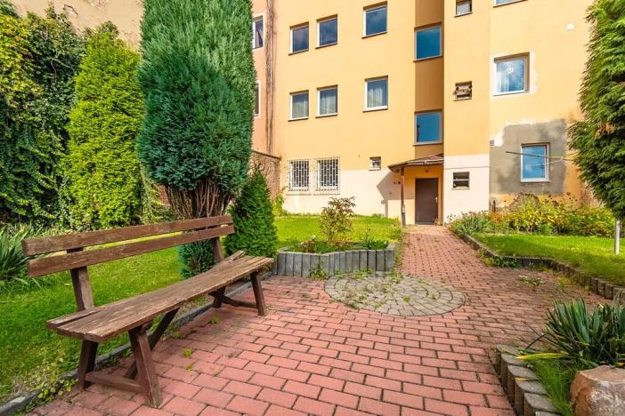 Pronájem bytu 2+1, Teplice, Zemská, 64 m2