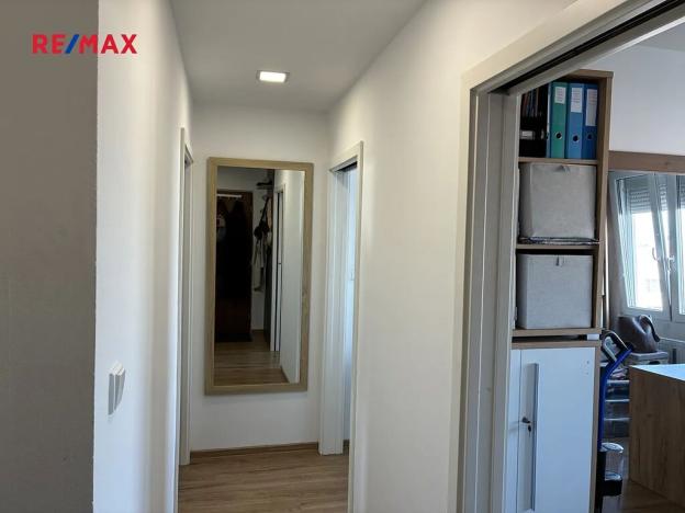 Pronájem bytu 3+kk, Kladno, Děčínská, 64 m2