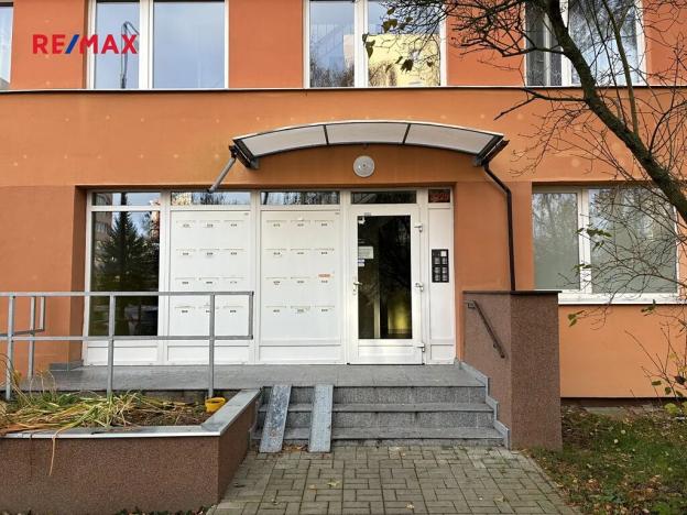 Pronájem bytu 3+kk, Kladno, Děčínská, 64 m2