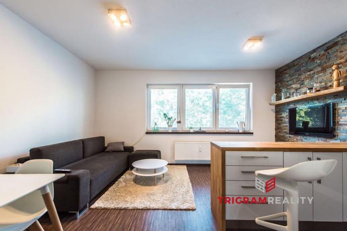 Prodej bytu 2+kk, Hradec Králové, Pouchovská, 54 m2