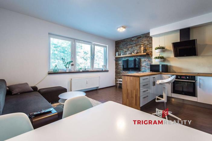 Prodej bytu 2+kk, Hradec Králové, Pouchovská, 54 m2