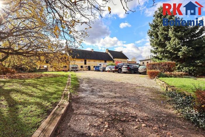 Prodej výrobních prostor, Břežany II, 128 m2