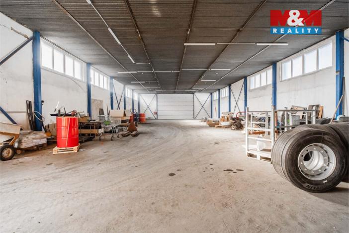 Pronájem obchodního prostoru, Ústí nad Labem - Předlice, Za Viaduktem, 400 m2