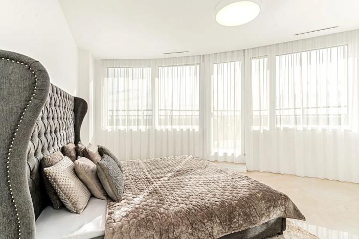 Prodej bytu 4+1, Praha - Stodůlky, Petržílkova, 228 m2