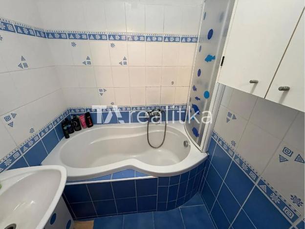 Prodej bytu 2+1, Opava, Hobzíkova, 55 m2