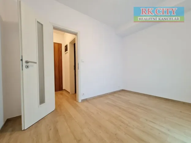 Pronájem bytu 2+1, Krnov - Pod Bezručovým vrchem, Seifertova, 50 m2