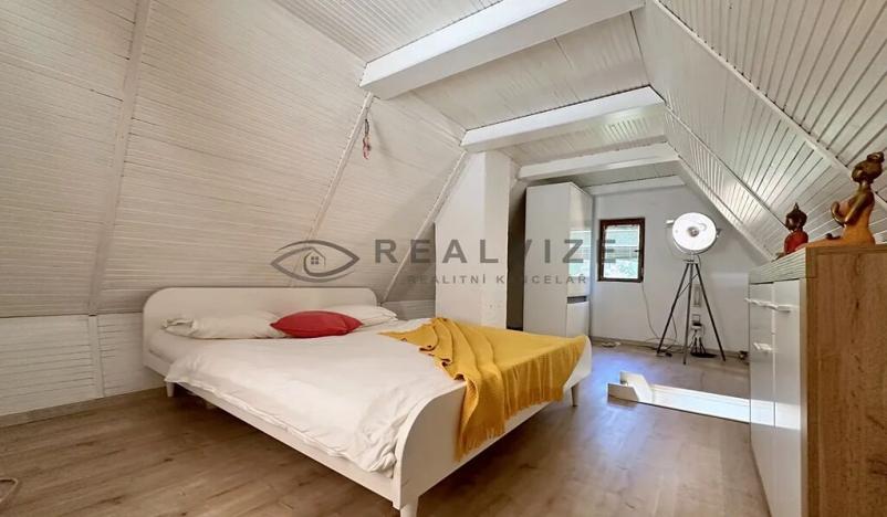 Prodej chaty, Strážkovice, 190 m2