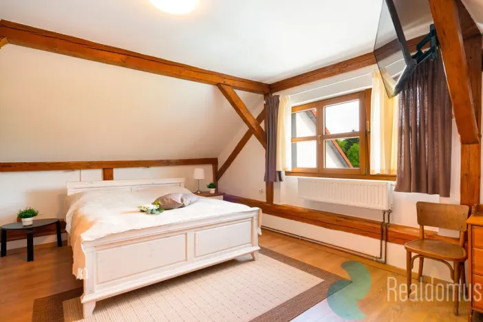 Prodej apartmánu, Benešov nad Černou, 295 m2