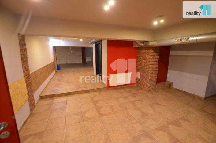 Pronájem obchodního prostoru, Humpolec, Husova, 297 m2