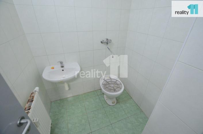 Pronájem obchodního prostoru, Humpolec, Husova, 297 m2