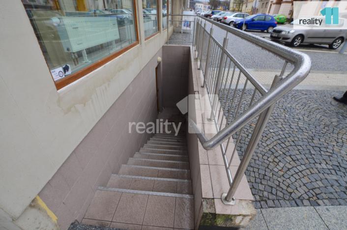 Pronájem obchodního prostoru, Humpolec, Husova, 297 m2