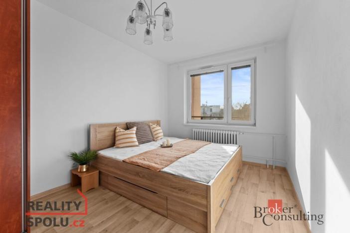 Pronájem bytu 3+1, Pardubice - Rosice, Oskara Brázdy, 82 m2