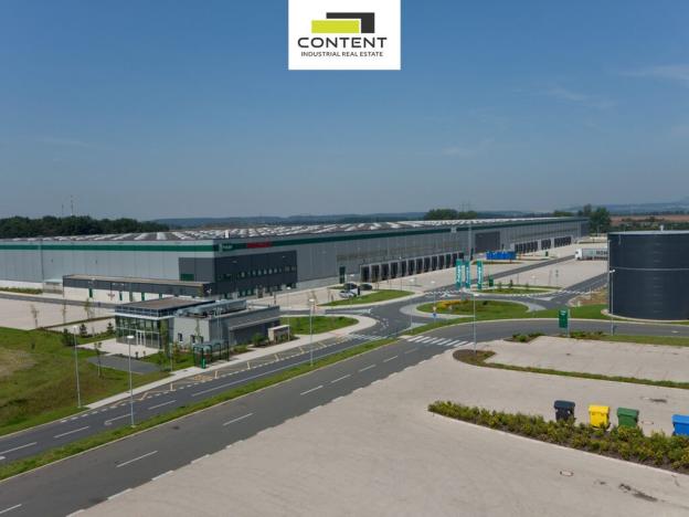 Pronájem skladu, Úžice, 5667 m2