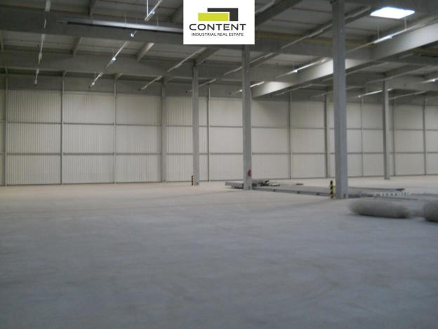 Pronájem skladu, Úžice, 5667 m2