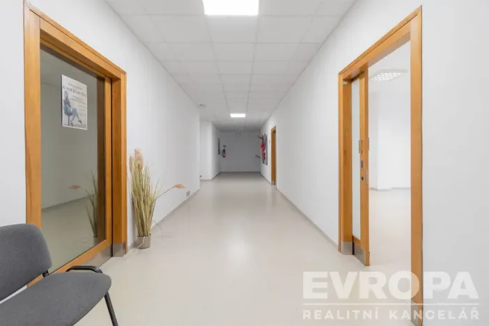 Prodej komerční nemovitosti, Havlíčkův Brod, V Rámech, 1081 m2