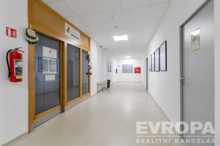 Prodej komerční nemovitosti, Havlíčkův Brod, V Rámech, 1081 m2