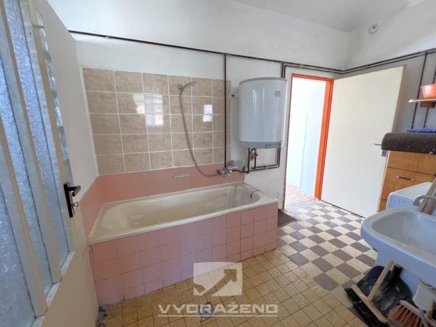 Prodej rodinného domu, Vlkaneč - Kozohlody, 160 m2