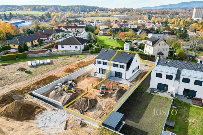 Prodej bytu 5+kk, Boršov nad Vltavou, Severní, 121 m2