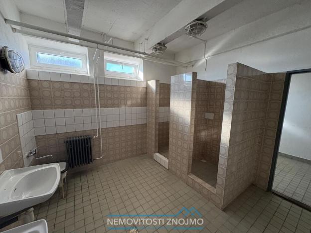 Pronájem skladu, Znojmo, Dobšická, 100 m2