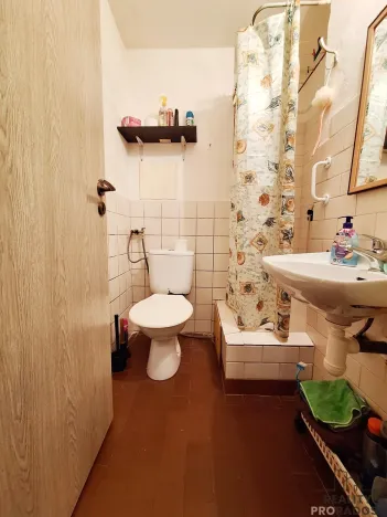 Pronájem bytu 1+kk, Kopřivnice, Záhumenní, 20 m2