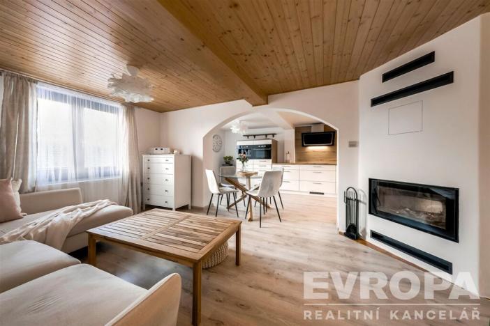 Prodej rodinného domu, Trhová Kamenice, 197 m2