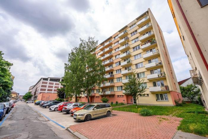 Pronájem bytu 2+1, České Budějovice - České Budějovice 3, Kostelní, 62 m2