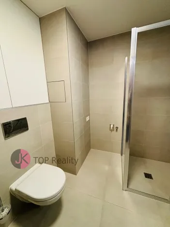 Pronájem bytu 1+kk, Praha - Hloubětín, Kolbenova, 28 m2