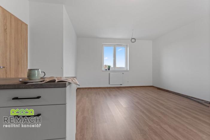 Pronájem bytu 2+kk, Náchod, Bartoňova, 61 m2