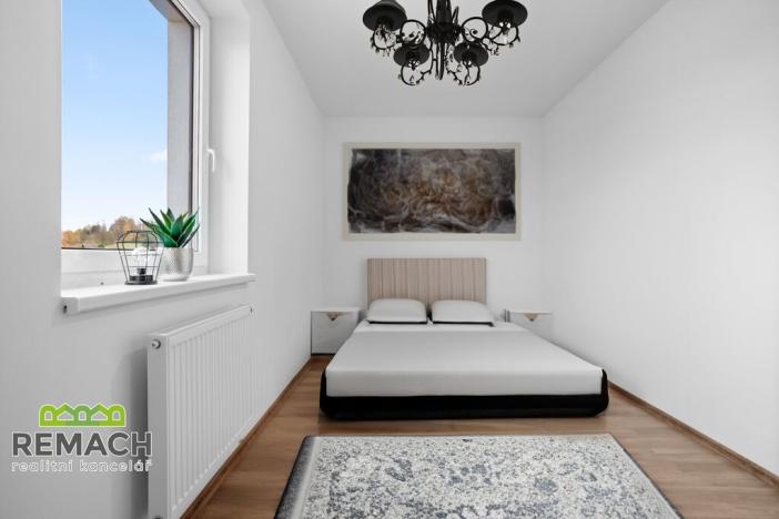 Pronájem bytu 2+kk, Náchod, Bartoňova, 61 m2