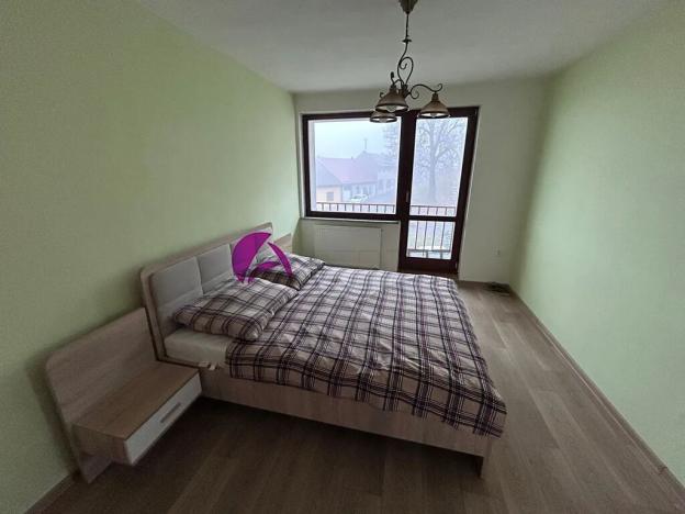 Pronájem rodinného domu, Charváty, 250 m2