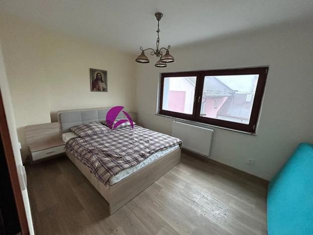 Pronájem rodinného domu, Charváty, 250 m2