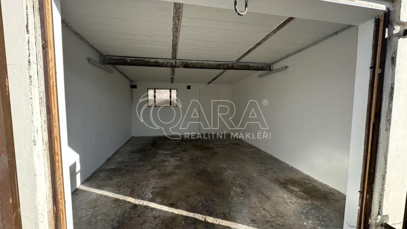 Prodej garáže, Králův Dvůr, 22 m2