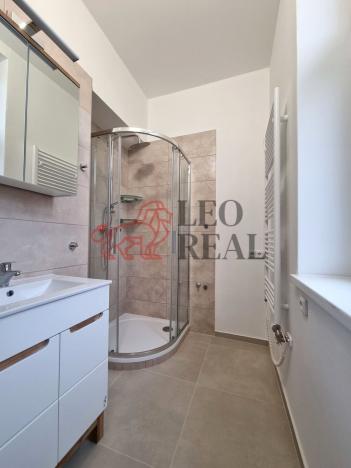 Prodej bytu 4+1, Opava - Předměstí, Zborovská, 104 m2