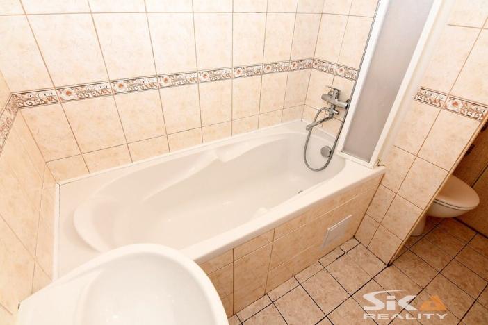 Prodej bytu 2+1, Louny, Petra Obrovce, 61 m2