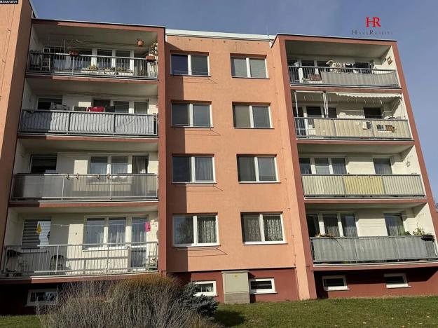 Prodej bytu 4+1, Kamenice, Sídliště II, 84 m2