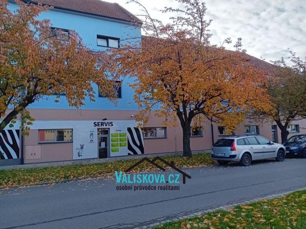 Pronájem obchodního prostoru, Kroměříž, Bílanská, 307 m2