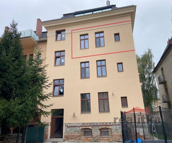 Prodej bytu 4+1, Opava - Předměstí, Olomoucká, 109 m2