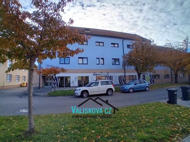 Pronájem obchodního prostoru, Kroměříž, Bílanská, 210 m2