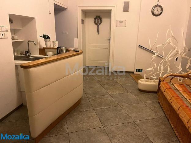 Pronájem kanceláře, Litomyšl, Braunerovo nám., 11 m2