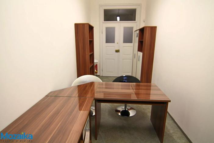 Pronájem kanceláře, Litomyšl, Braunerovo nám., 11 m2