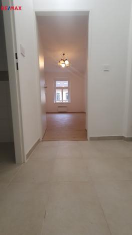 Pronájem bytu 2+1, Praha - Žižkov, Hartigova, 57 m2