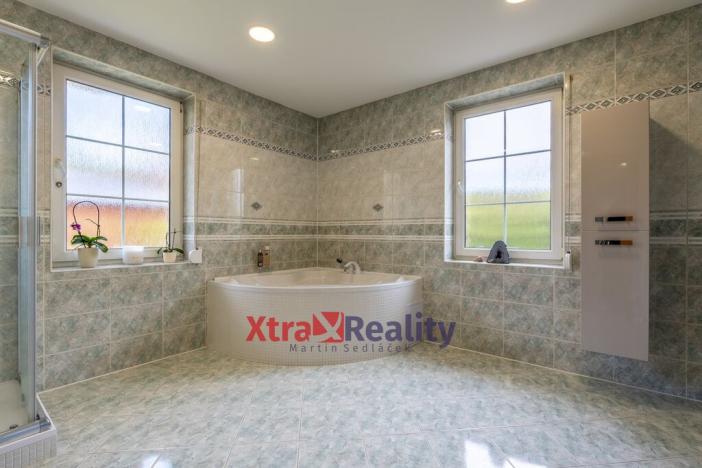 Prodej rodinného domu, Kadaň, Třešňová, 405 m2