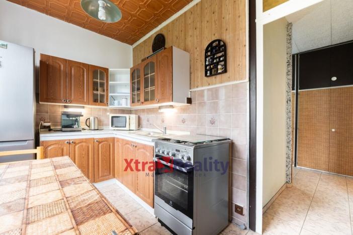 Prodej bytu 2+1, Chomutov, Vrchlického, 53 m2