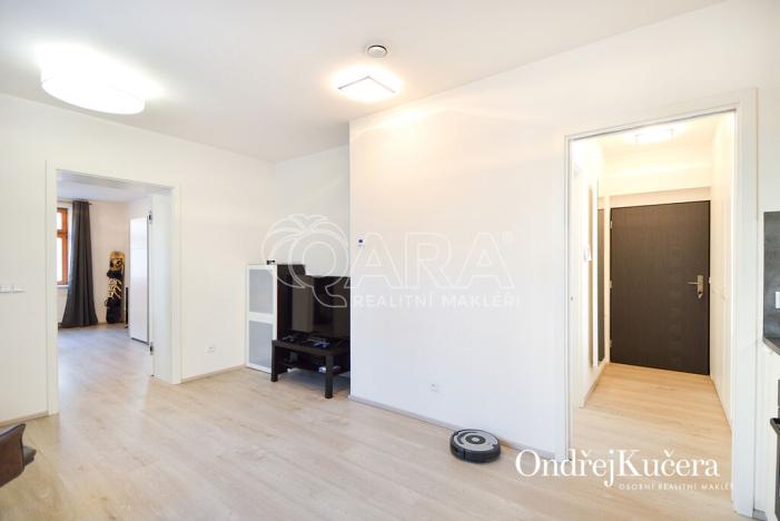 Pronájem bytu 2+kk, Praha - Strašnice, Krátká, 45 m2