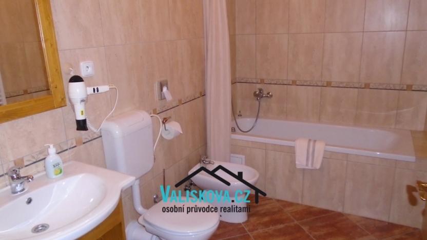 Pronájem bytu 1+kk, Kroměříž, Riegrovo náměstí, 25 m2