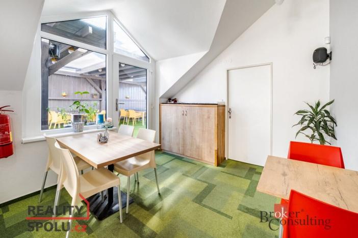 Prodej činžovního domu, České Budějovice - České Budějovice 7, Lidická tř., 200 m2